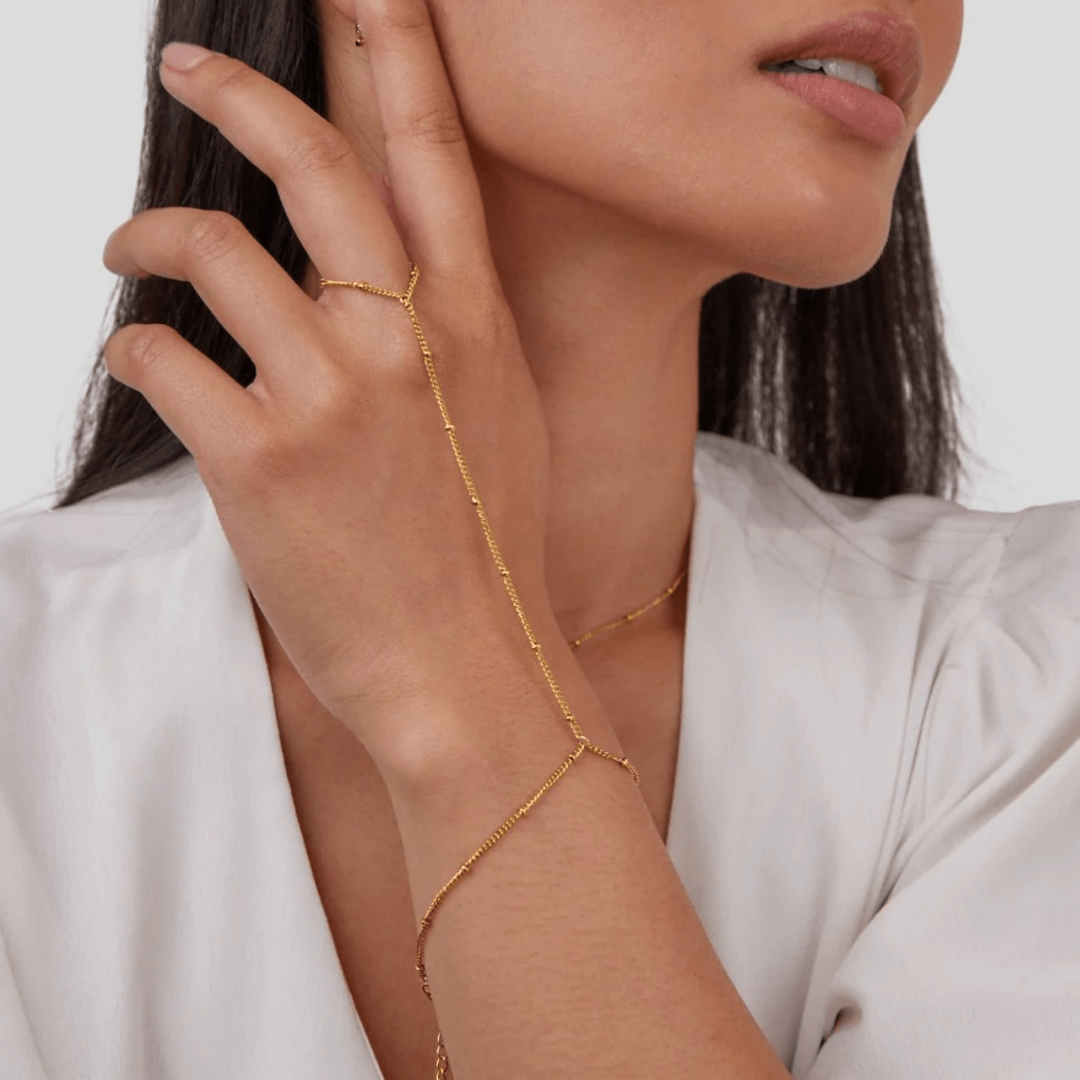 NARUKVICA SA POZLATOM PRESTIGE 🥂