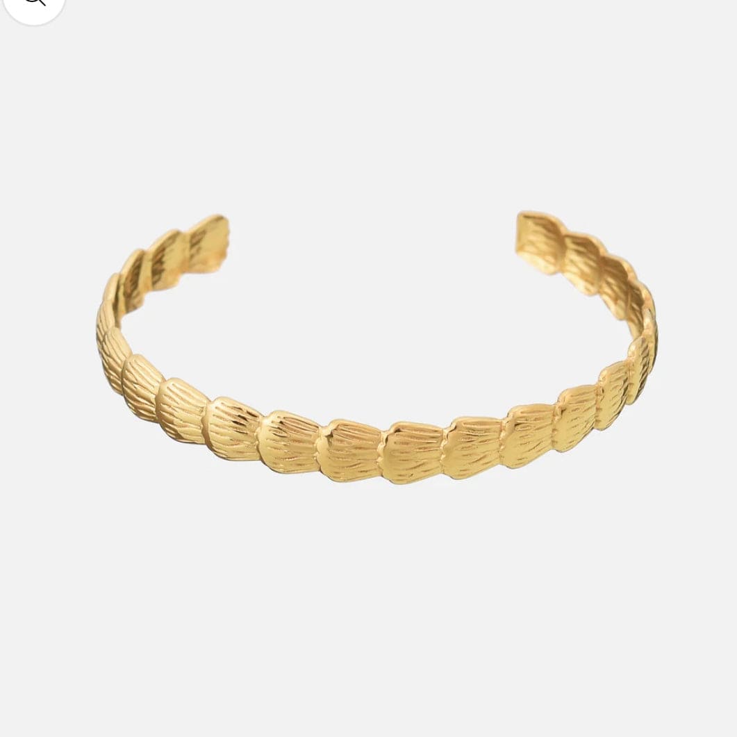 ŽENSKA NARUKVICA SA POZLATOM SHELL 🥂