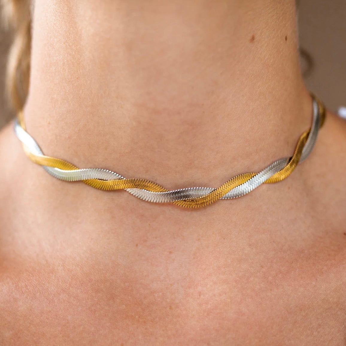 ŽENSKA OGRLICA OD HIRURŠKOG ČELIKA AMALFI 🥂