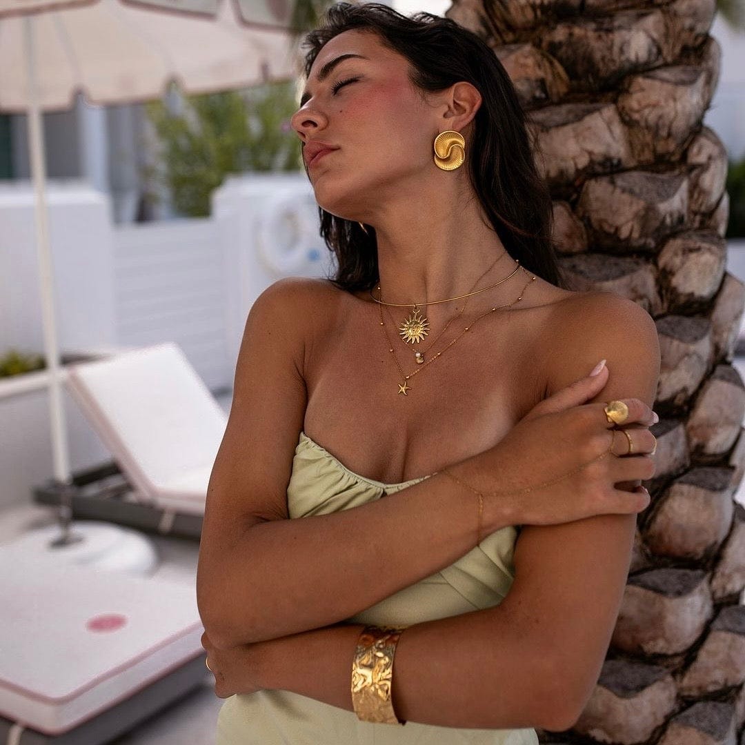 MINĐUŠE SA POZLATOM TEHERAN 🥂