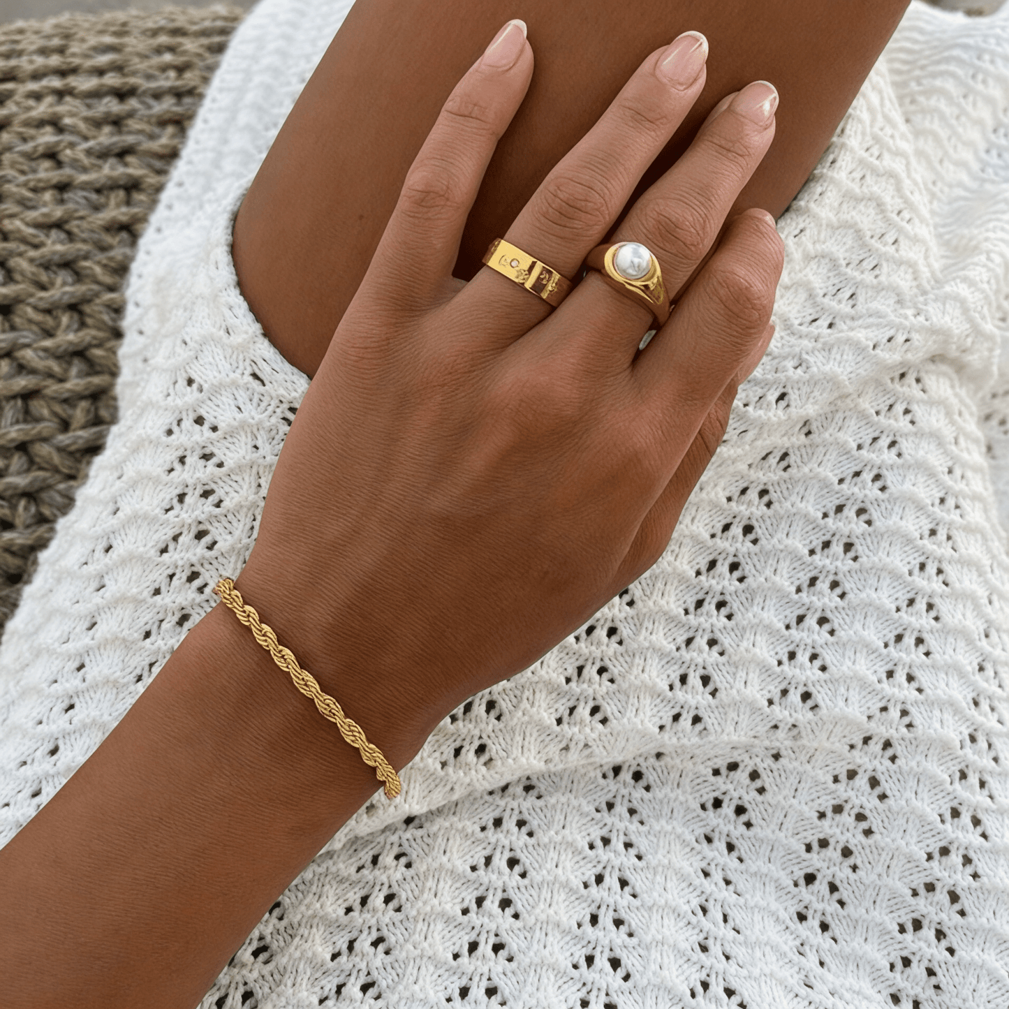 NARUKVICA OD HIRURŠKOG ČELIKA KORDA 🥂