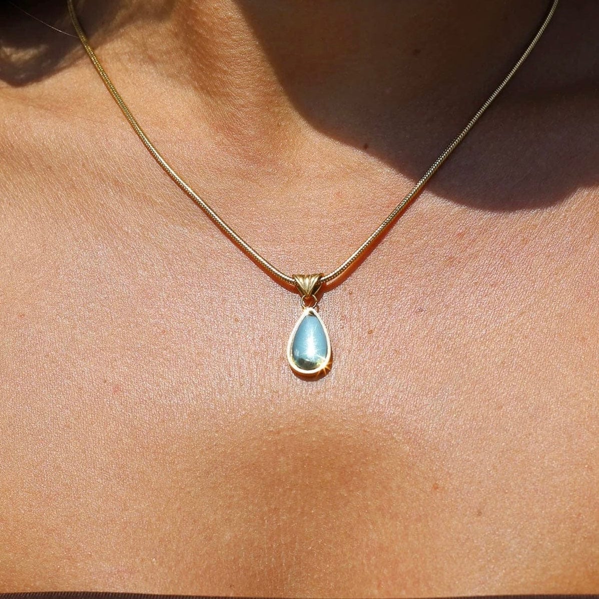 ŽENSKA OGRLICA SA POZLATOM SEA🥂