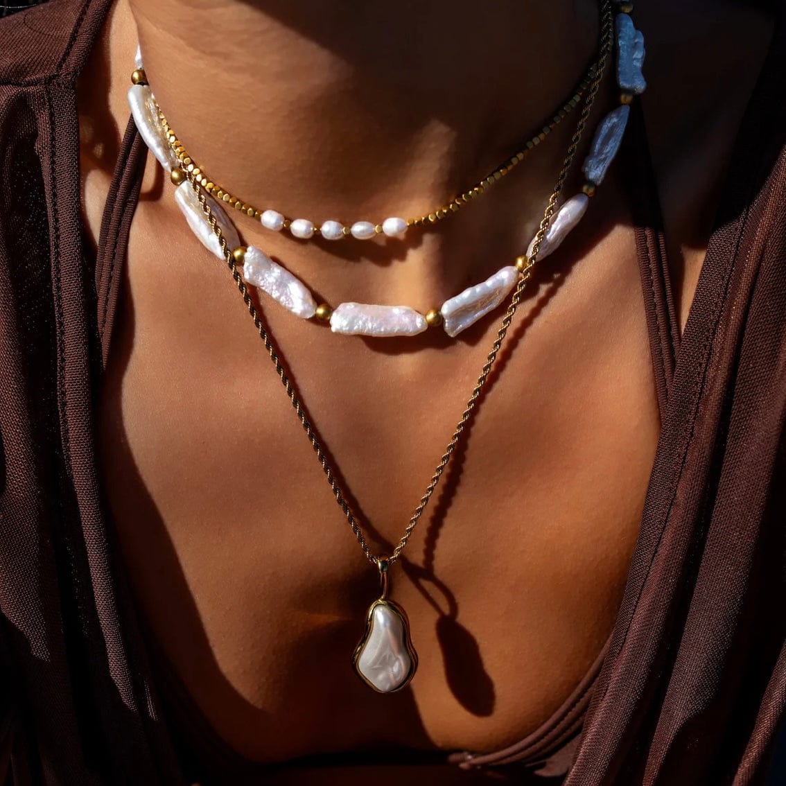 OGRLICA SA POZLATOM DUBAI 🥂