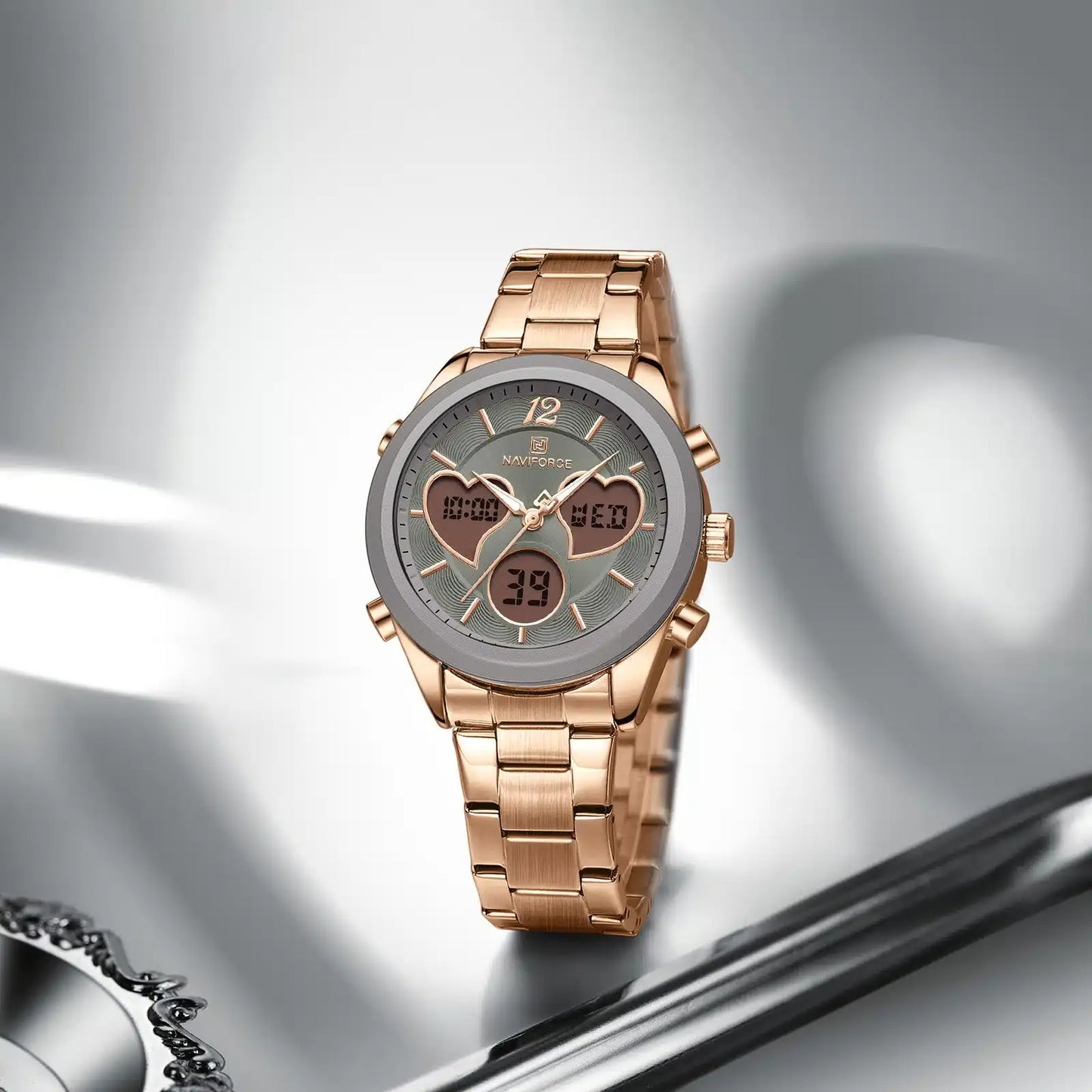 ŽENSKI SAT NAVIFORCE NF5045S GRAY ⌚️