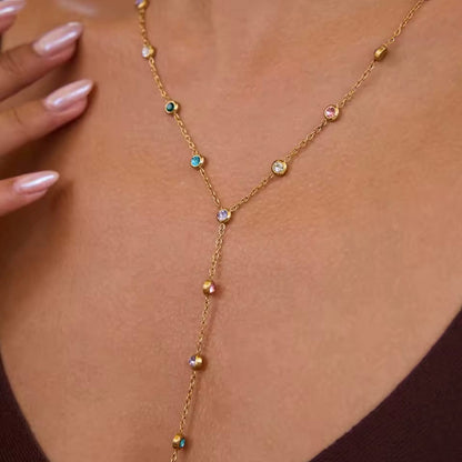 OGRLICA SA POZLATOM METEORI 🥂