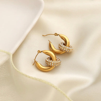 MINĐUŠE SA POZLATOM MARTINI 🥂