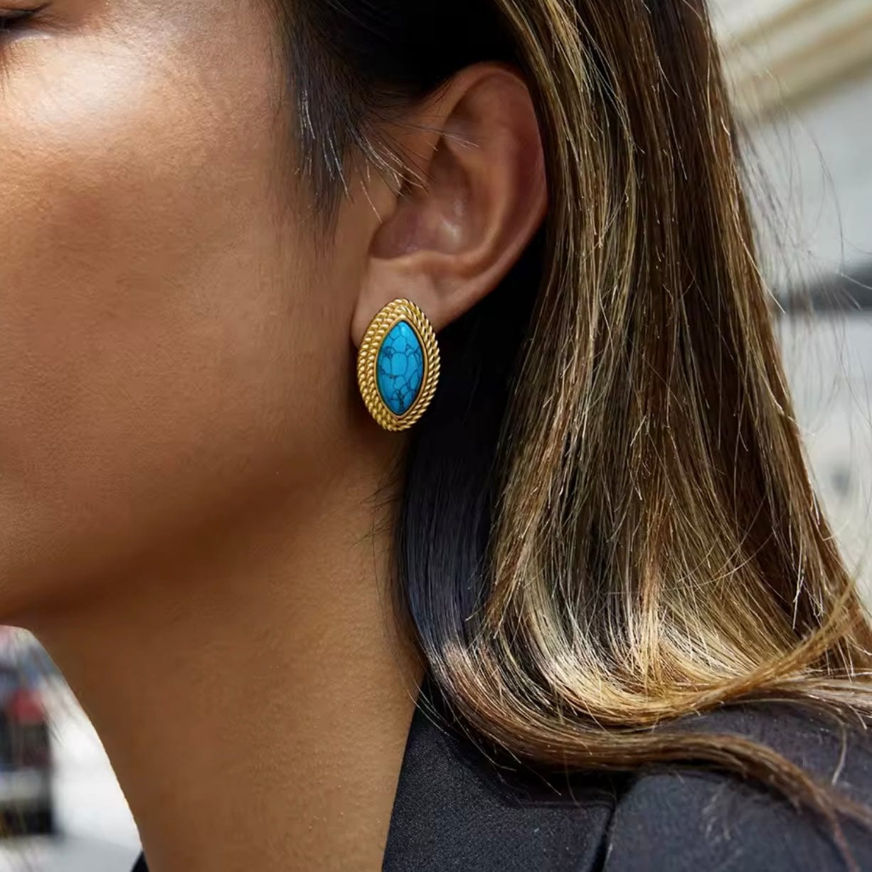 MINĐUŠE SA POZLATOM MADAM 🥂