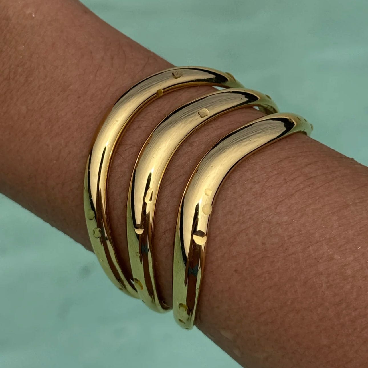 NARUKVICA SA POZLATOM MOSKVA 👑