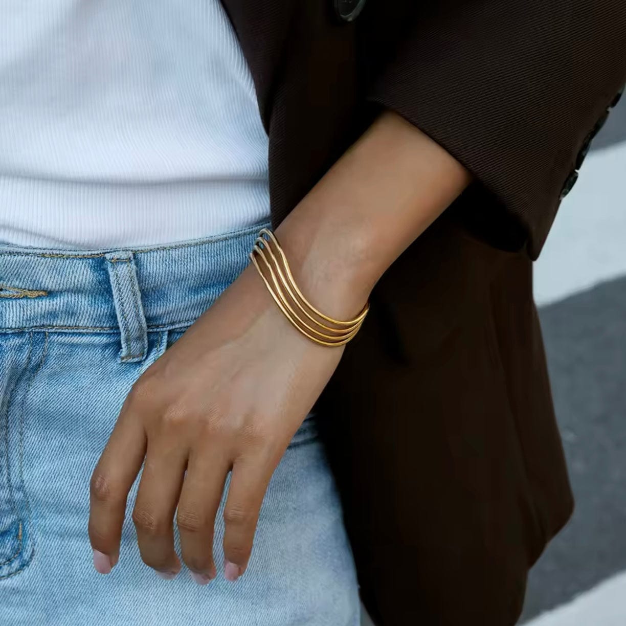 NARUKVICA SA POZLATOM MARTINI 👑